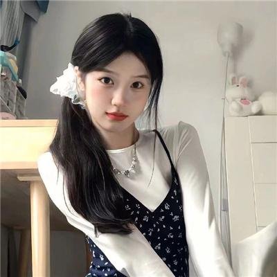一个女王的少女时代